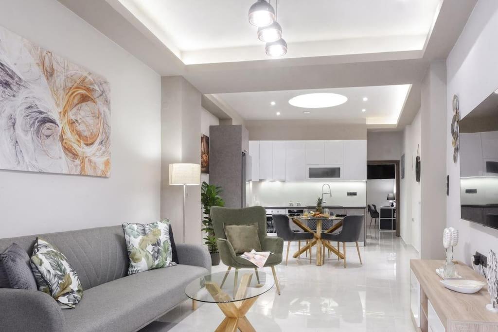 Menda Suite Heraklion  Bagian luar foto