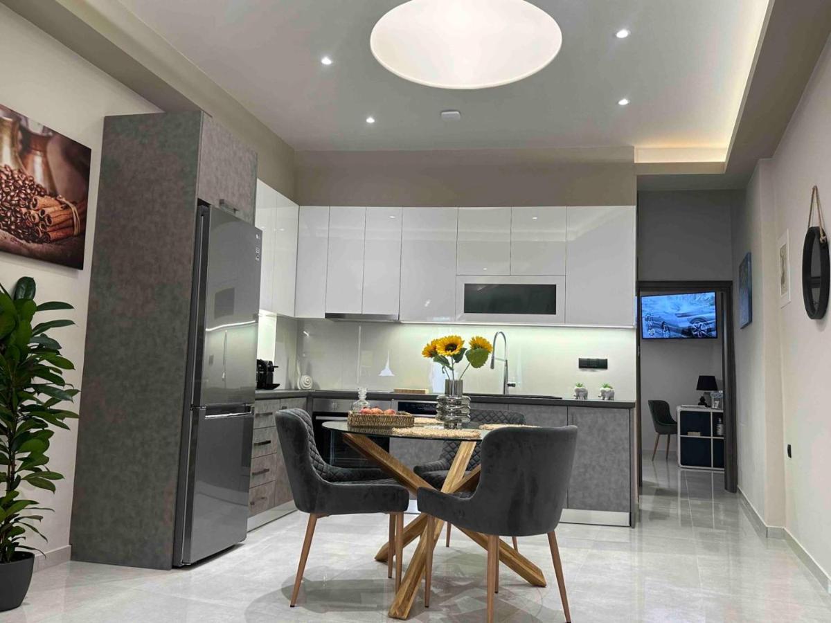 Menda Suite Heraklion  Bagian luar foto